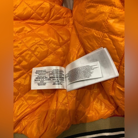 Icon Stripe Detail Down-filled Puffer Gilet vest - Picture 8 of 9